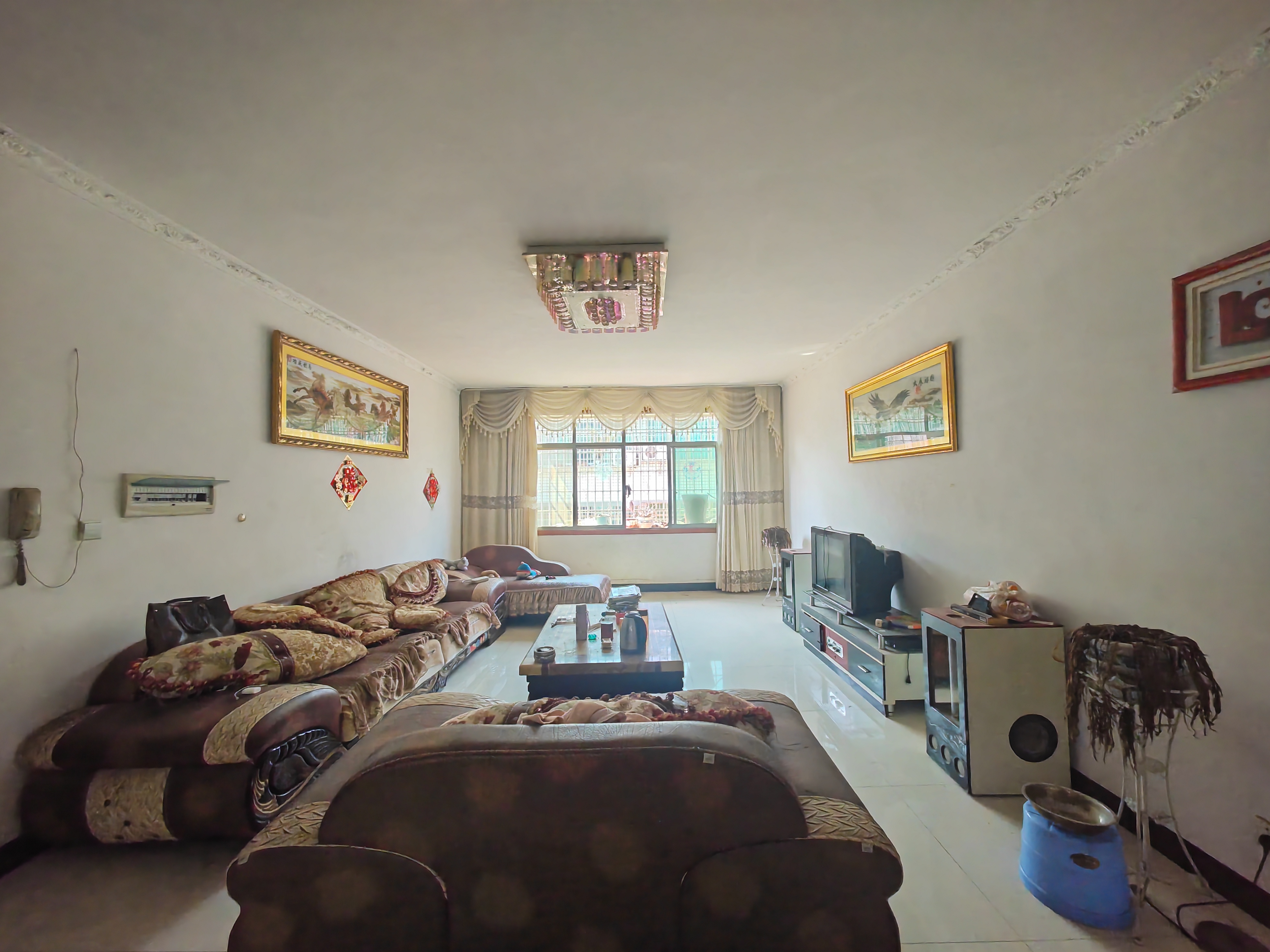 娄星区散盘  3室2厅2卫    32.8万