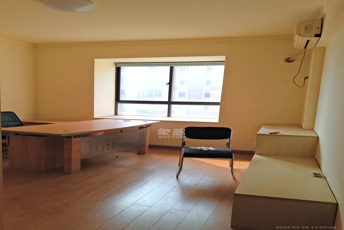 锦湘国际星城三期（锦绣苑）  3室2厅1卫    2600.0元/月室内图