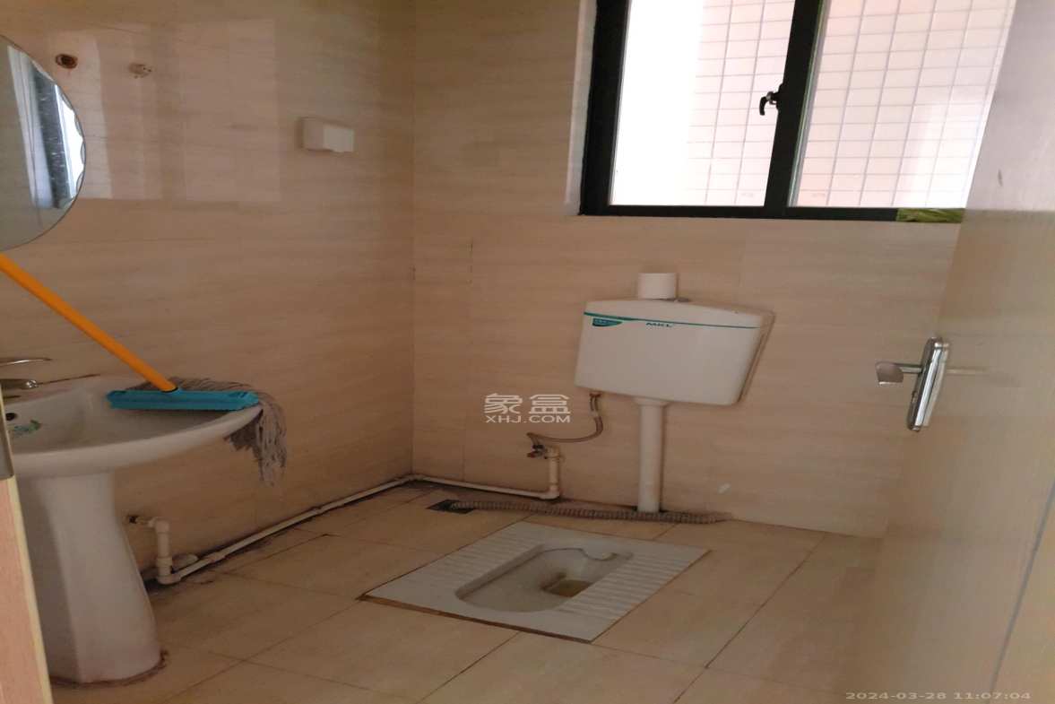 锦湘国际星城三期（锦绣苑）  3室2厅1卫    2600.0元/月室内图