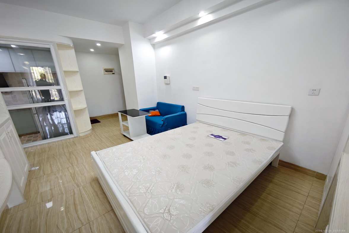 中建御山和苑  1室1厅1卫   1400.00元/月室内图