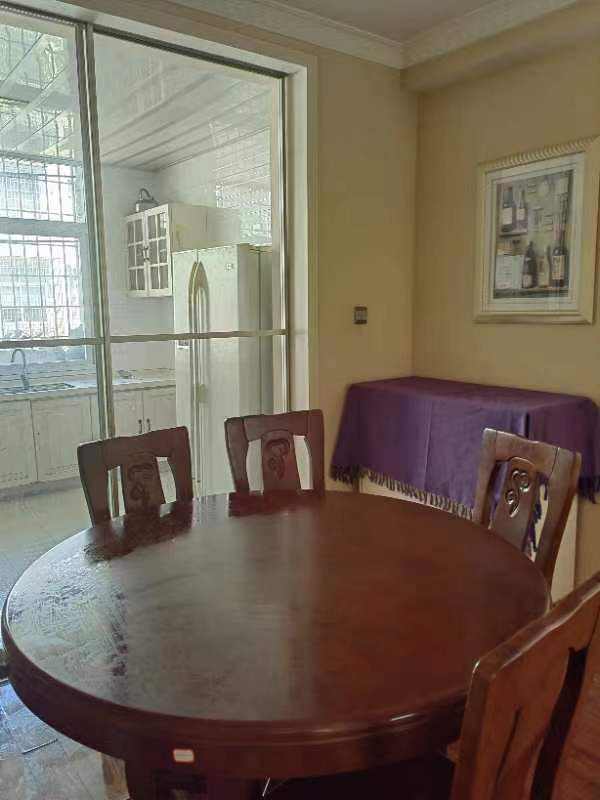 国税局家属院  3室2厅1卫    92.8万 国税局家属院  3室2厅1卫    92.8万室内图