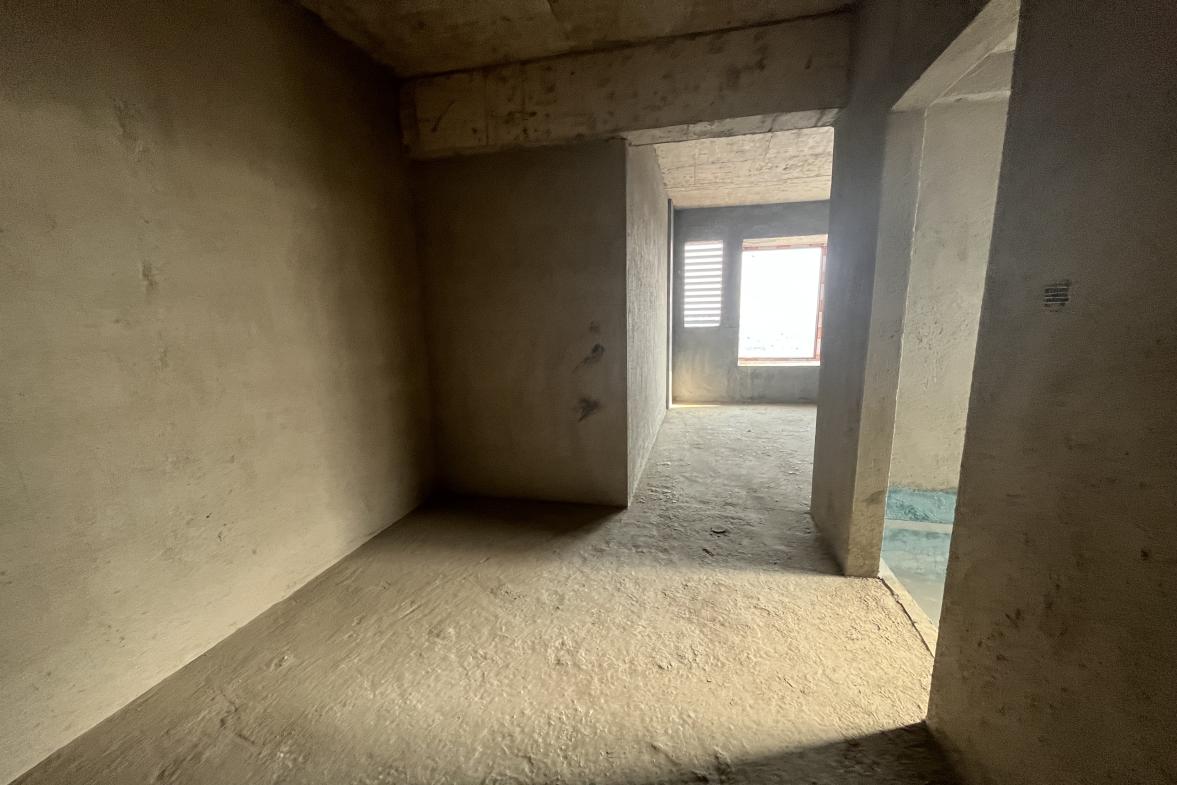 紫旭名园  4室2厅2卫    110.0万客厅