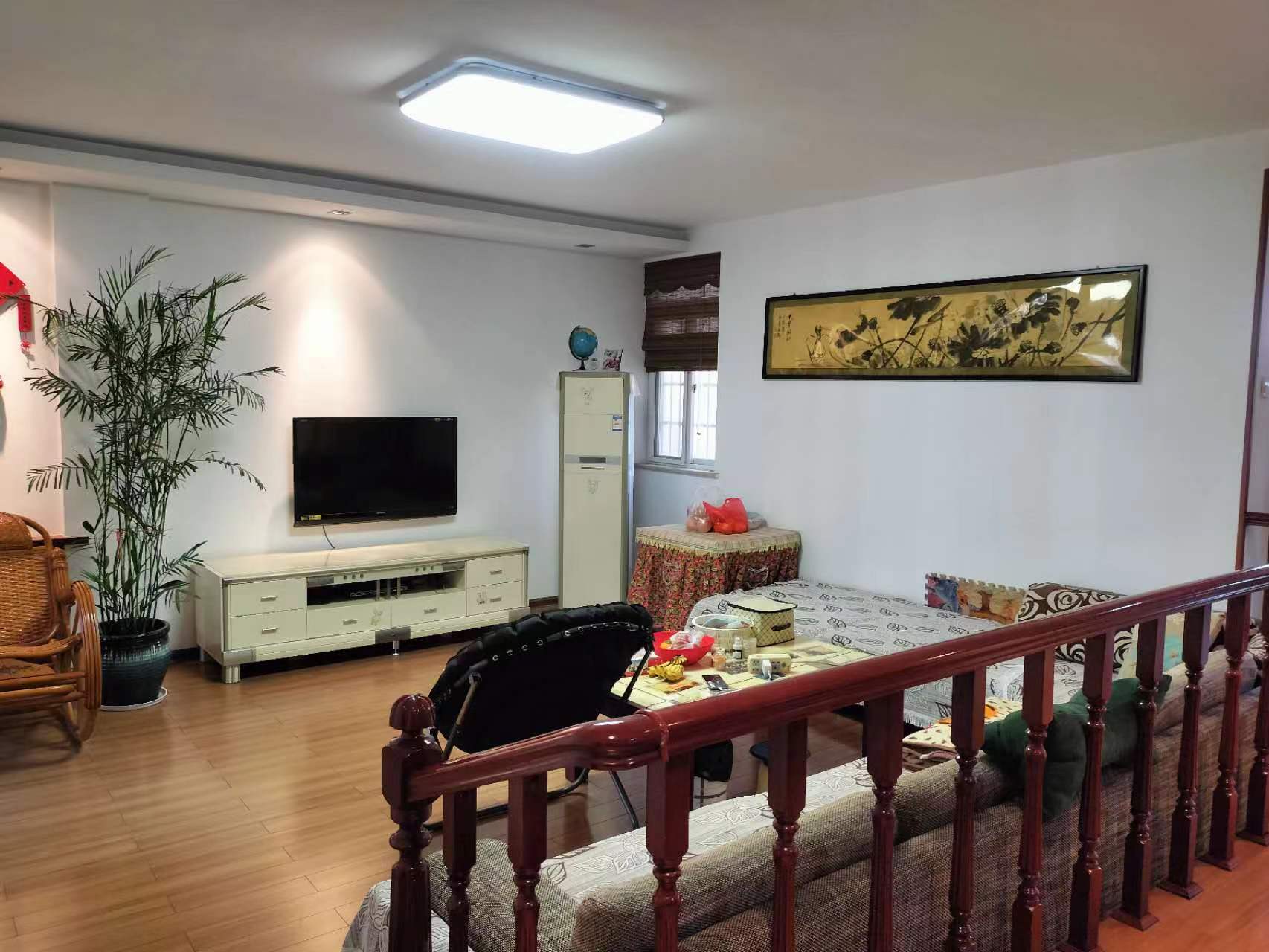 盛世嘉园  3室2厅2卫    73.8万