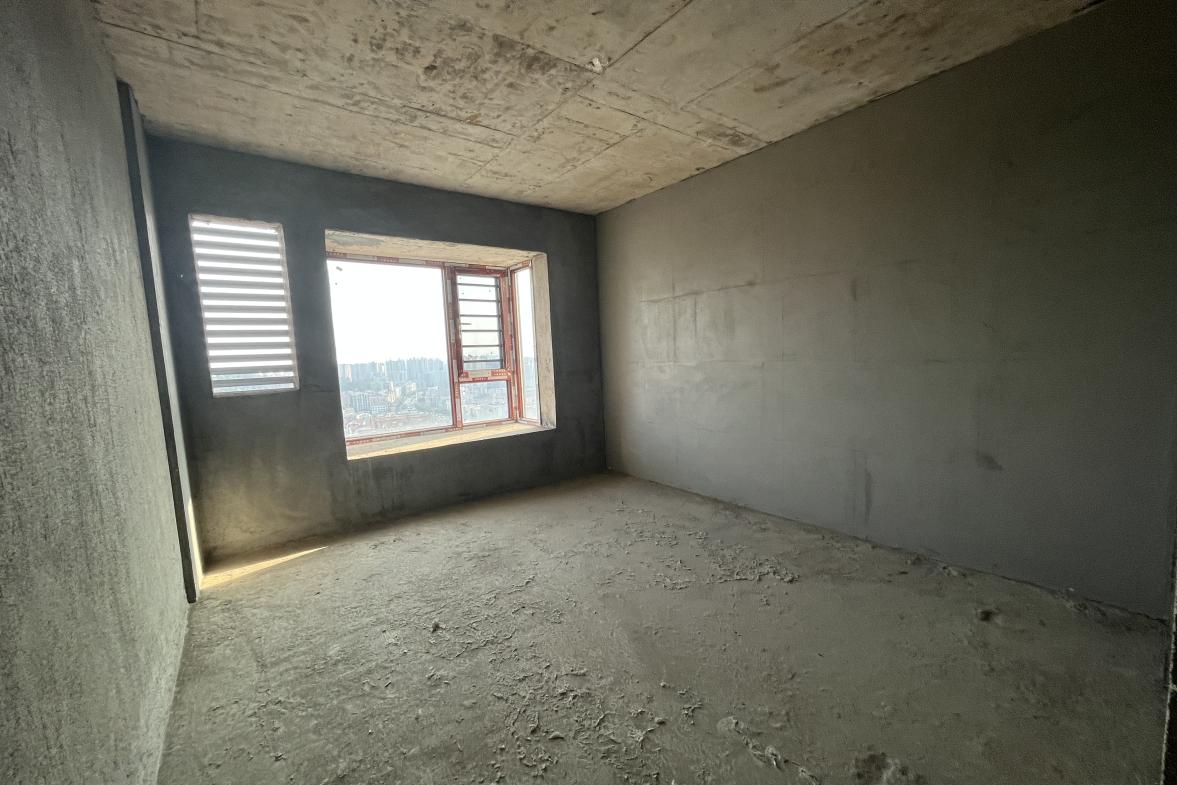 紫旭名园  4室2厅2卫    110.0万客厅