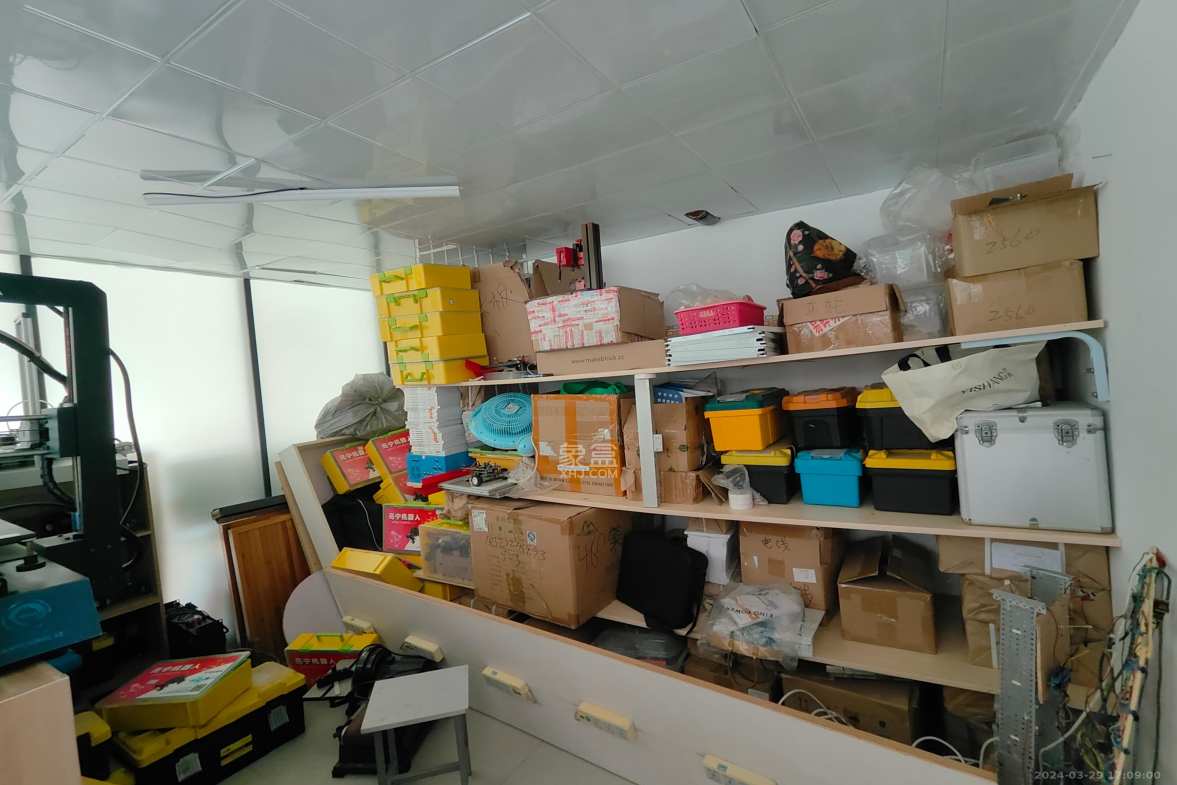 英祥春天  1室1厅1卫    10000.0元/月室内图1