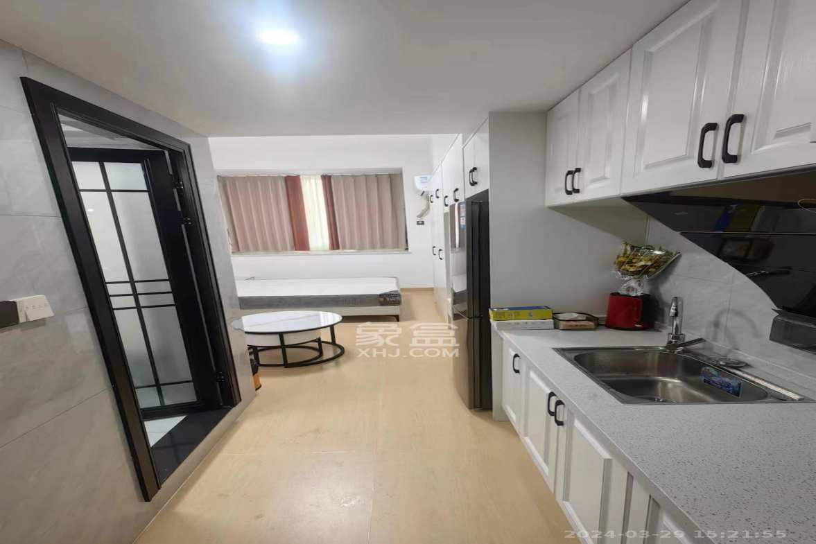 福晟翡翠湾  1室1厅1卫    1550.0元/月 福晟翡翠湾  1室1厅1卫    1550.0元/月户型图