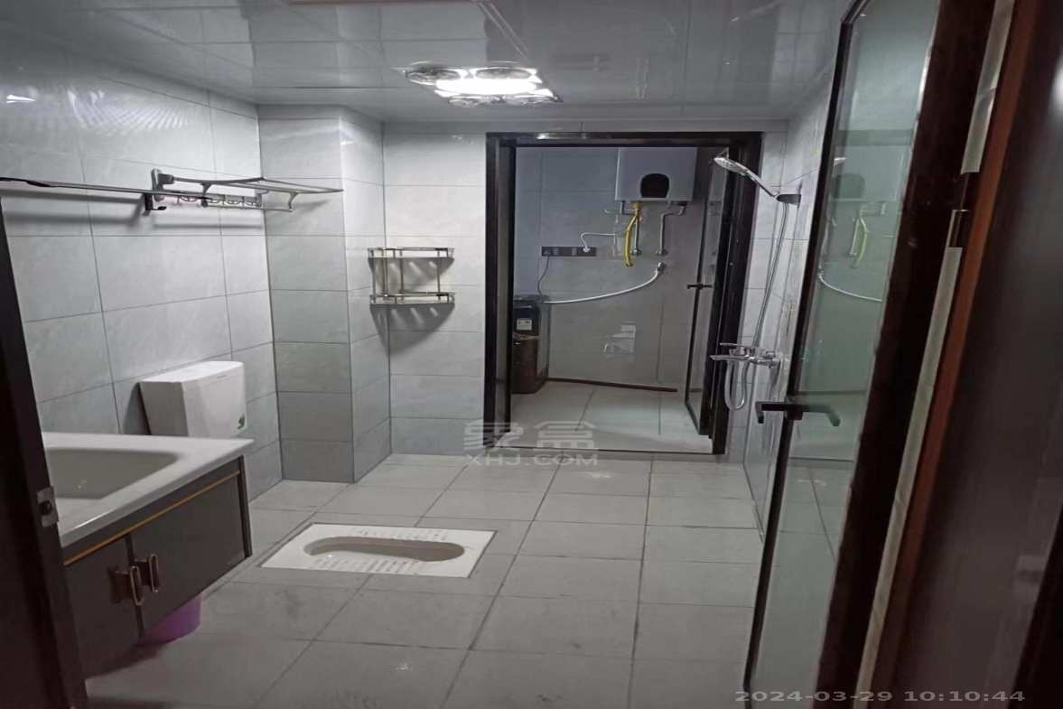 望云印象 3室2厅2卫 2000.0元/月 望云印象 3室2厅2卫 2000.0元/月室内图