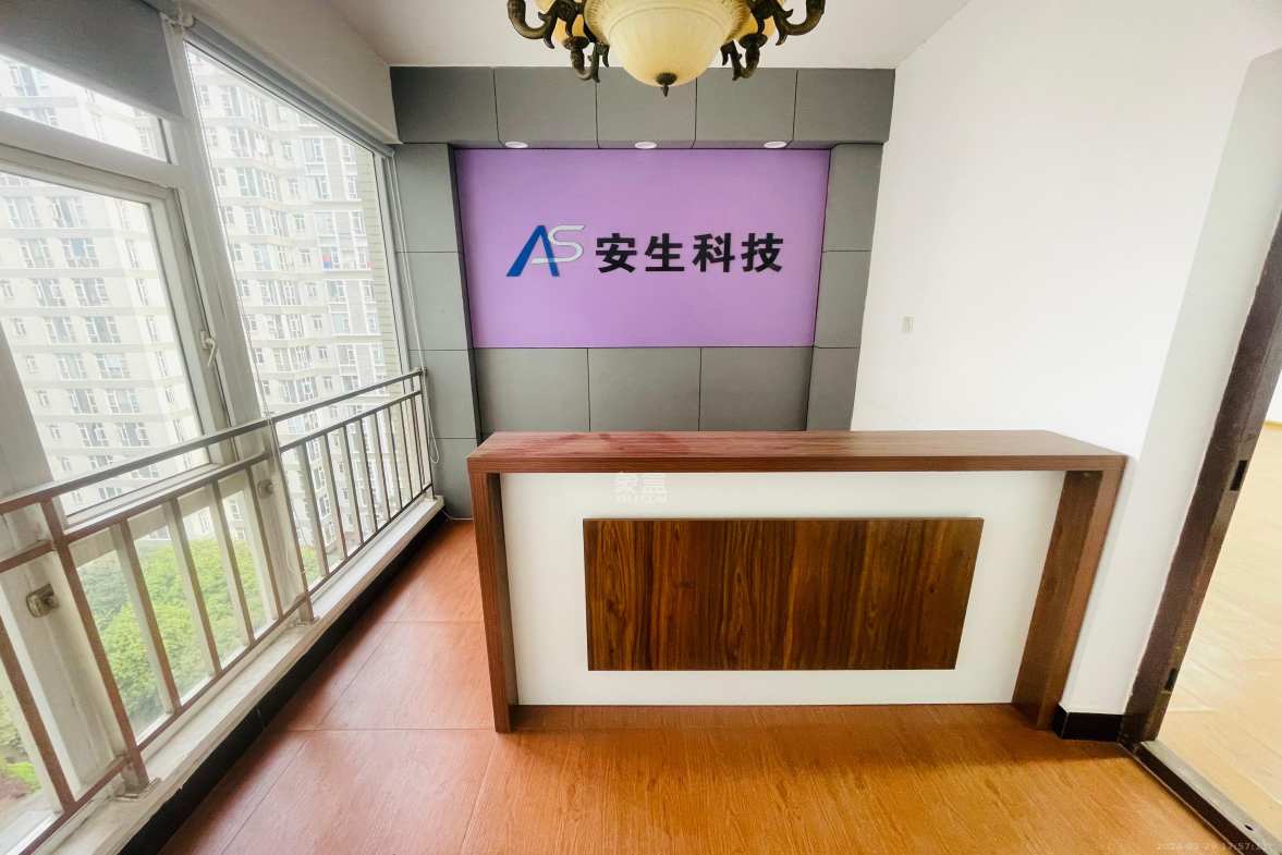 长沙市国土局宿舍（泰来居）  5室2厅2卫   5000.00元/月室内图