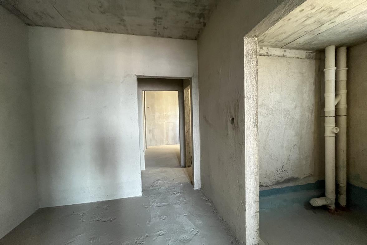 紫旭名园  4室2厅2卫    110.0万客厅