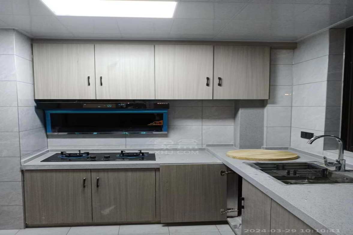 望云印象 3室2厅2卫 2000.0元/月 望云印象 3室2厅2卫 2000.0元/月室内图