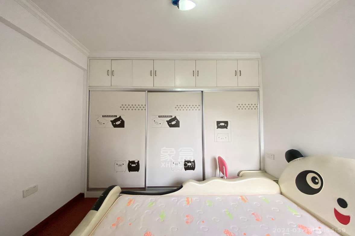 浏阳河畔家园  3室2厅1卫    3000.0元/月室内图