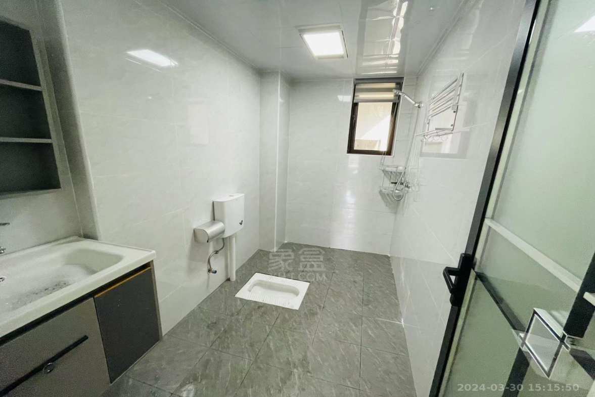 蓝溪谷  3室2厅2卫    2000.0元/月室内图