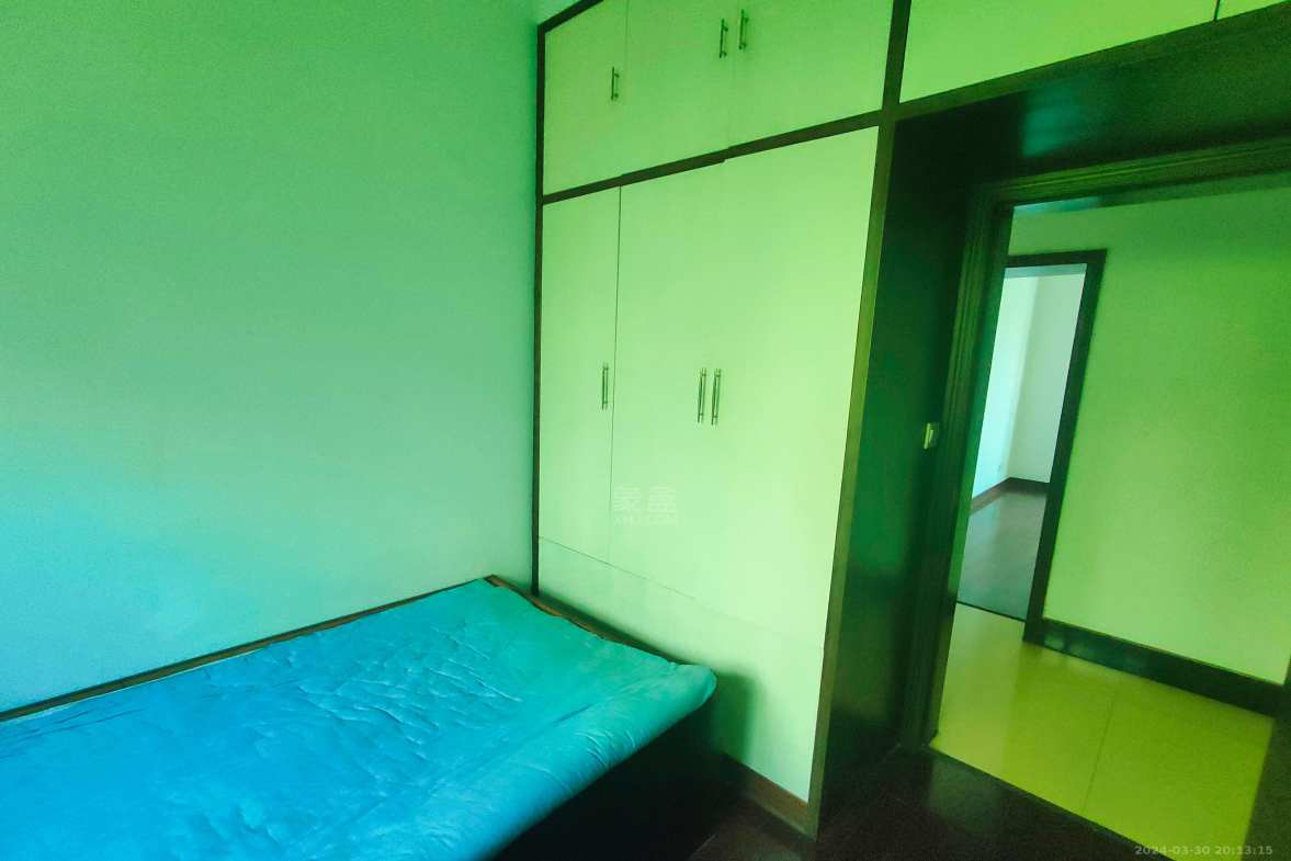 唐人神家园 3室2厅1卫 1100.0元/月 唐人神家园 3室2厅1卫 1100.0元/月室内图