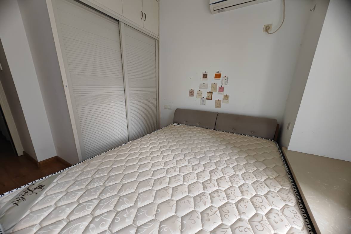 中建御山和苑  1室1厅1卫   1600.00元/月户型图