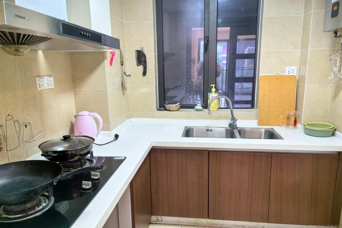 旺德府恺悦国际 3室2厅2卫 1900.0元/月 旺德府恺悦国际 3室2厅2卫 1900.0元/月室内图