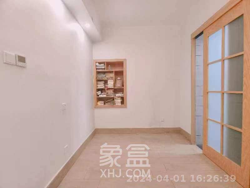 湘农桥社区  2室1厅1卫    2500.0元/月室内图