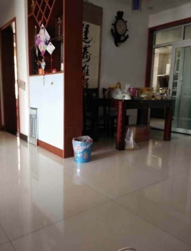 西街印象 2室2厅2卫 1200.0元/月 西街印象 2室2厅2卫 1200.0元/月室内图