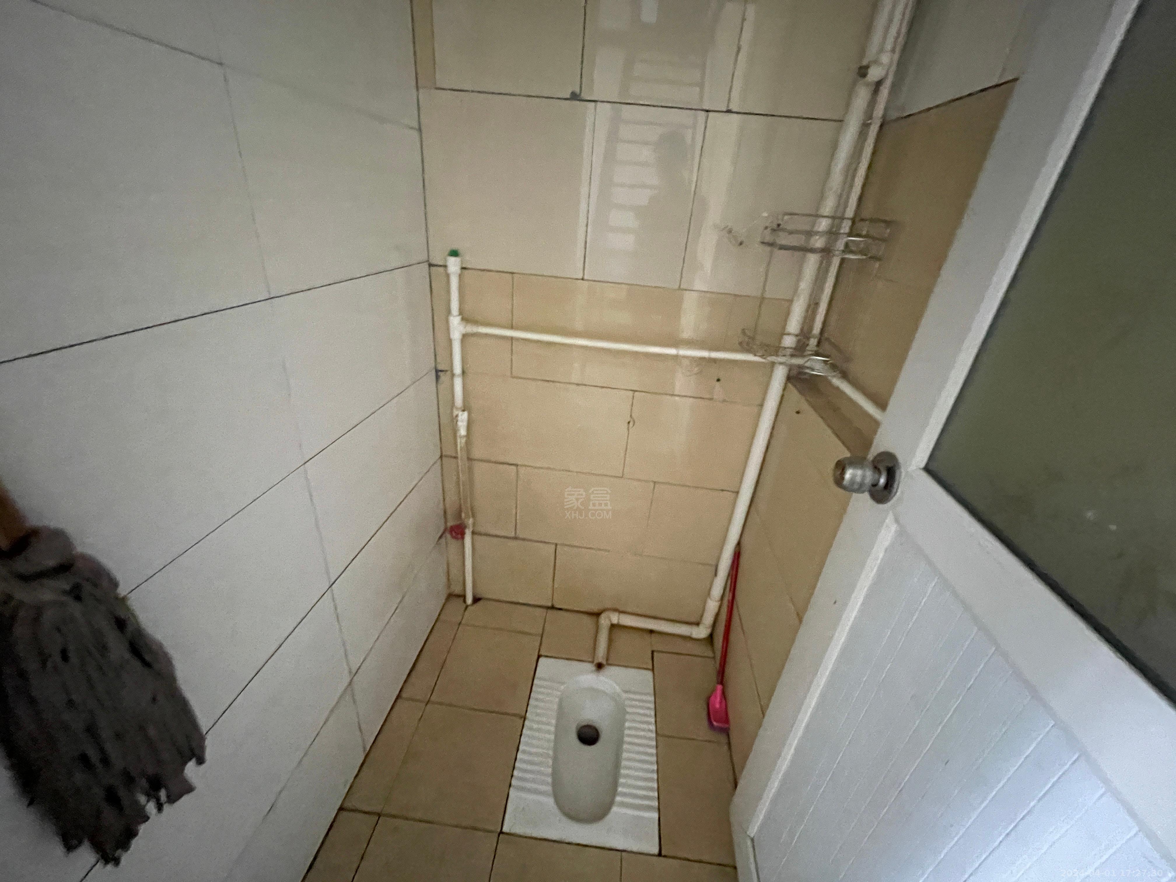 日盛山湖城   47.29㎡      2500.0元/月室内图