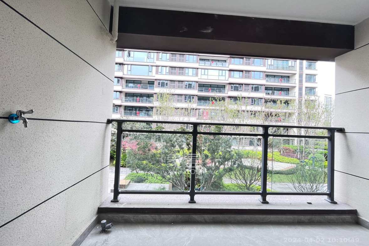 保利天汇  5室2厅3卫   6000.00元/月室内图