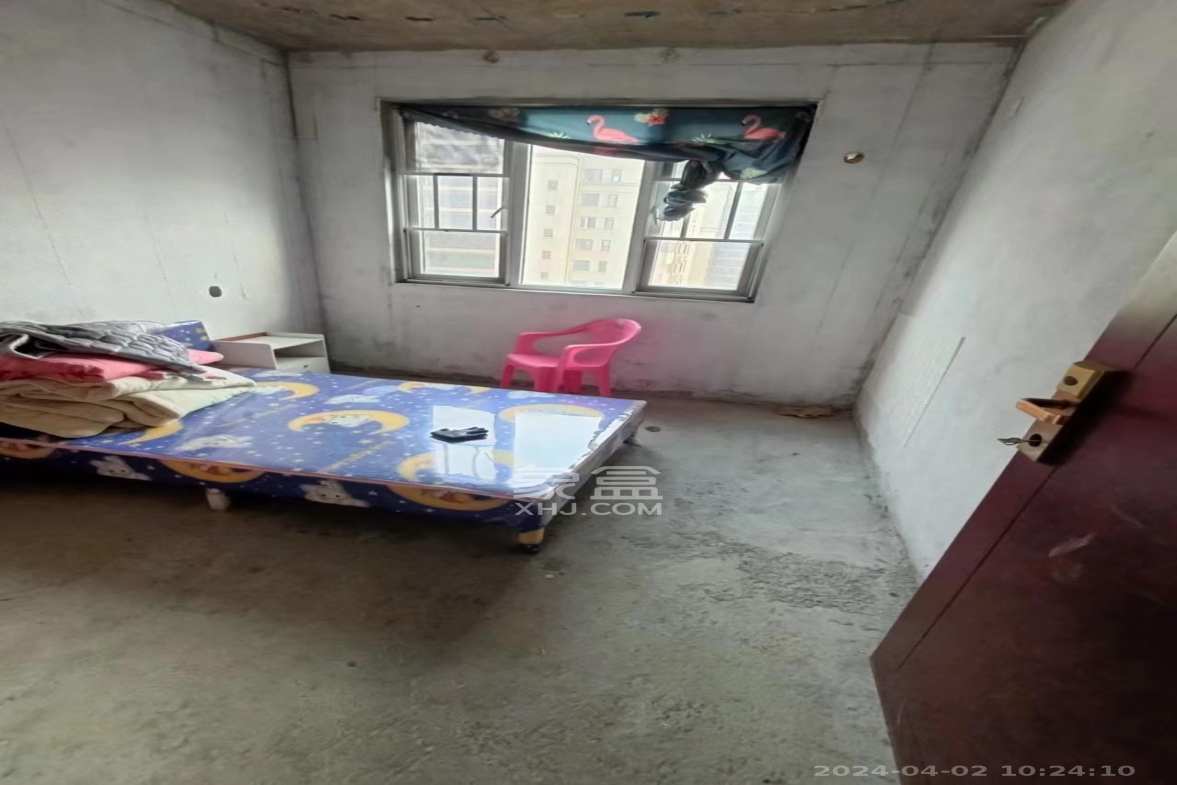 芙蓉万国城MOMA(卓越汇富苑)  3室2厅1卫    1200.0元/月 芙蓉万国城MOMA(卓越汇富苑)  3室2厅1卫    1200.0元/月室内图