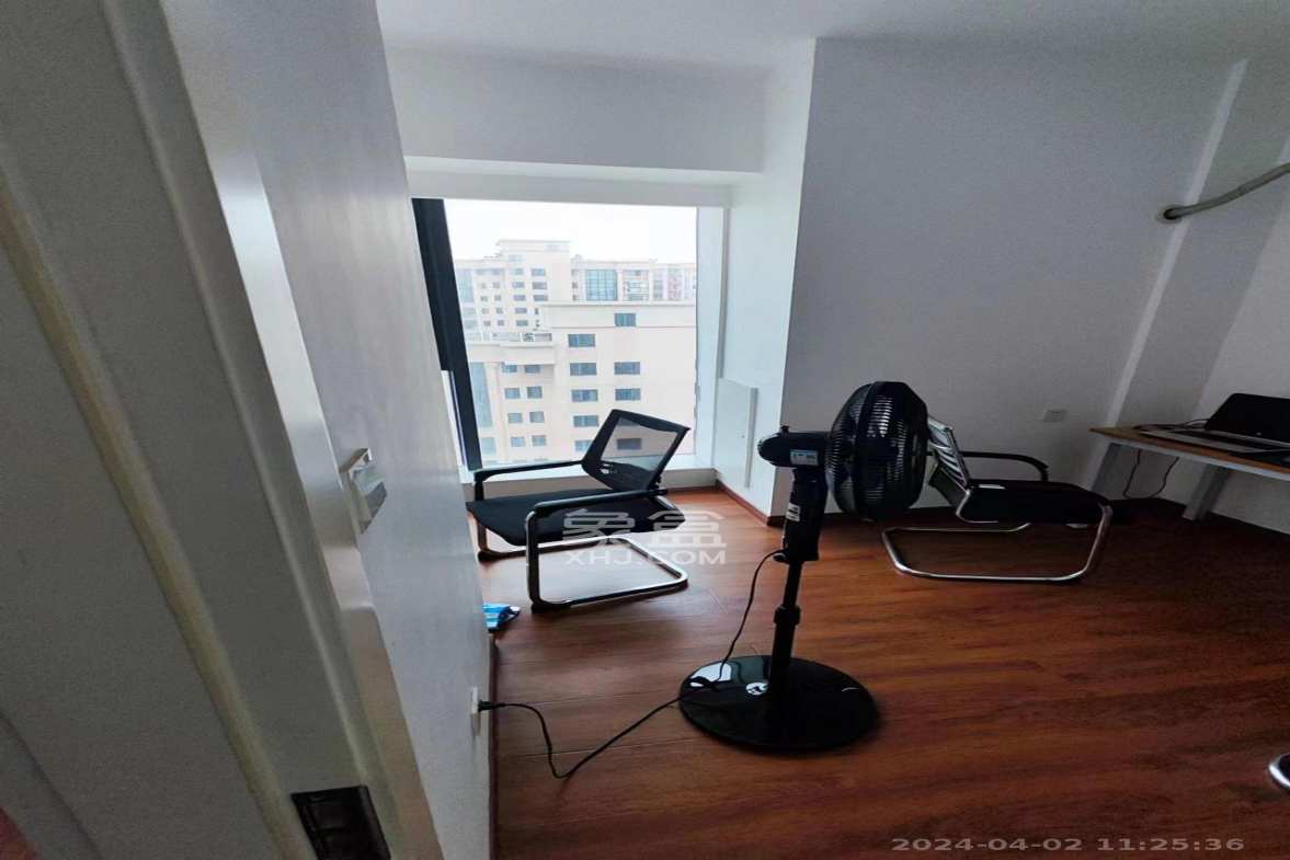 博长山水香颐  2室1厅1卫    2500.0元/月室内图1