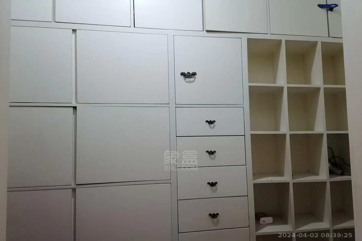 体小综合楼  2室1厅1卫    1100.0元/月 体小综合楼  2室1厅1卫    1100.0元/月室内图