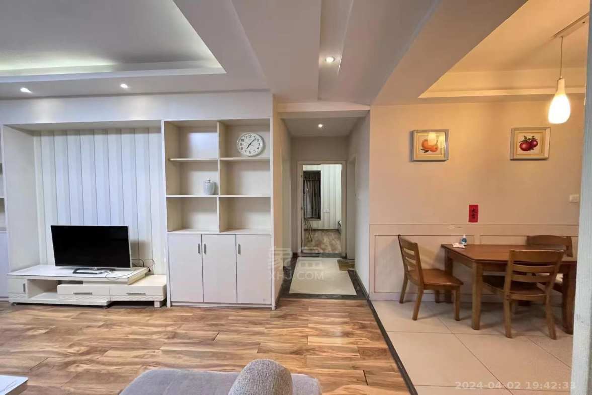 流金岁月-华晨国际 2室1厅1卫 1800.0元/月 流金岁月-华晨国际 2室1厅1卫 1800.0元/月室内图