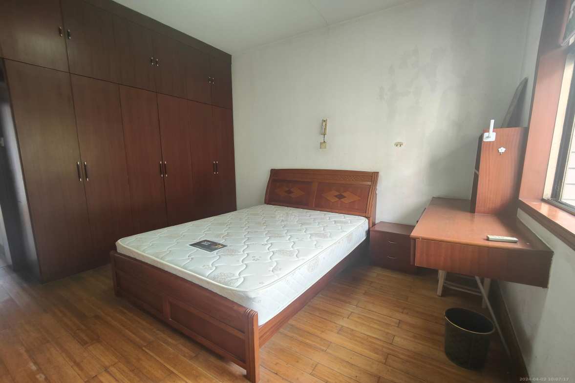 株洲富景园  4室2厅2卫    2200.0元/月室内图