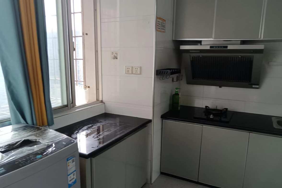 星海名都 1室1厅1卫 700.0元/月 星海名都 1室1厅1卫 700.0元/月室内图