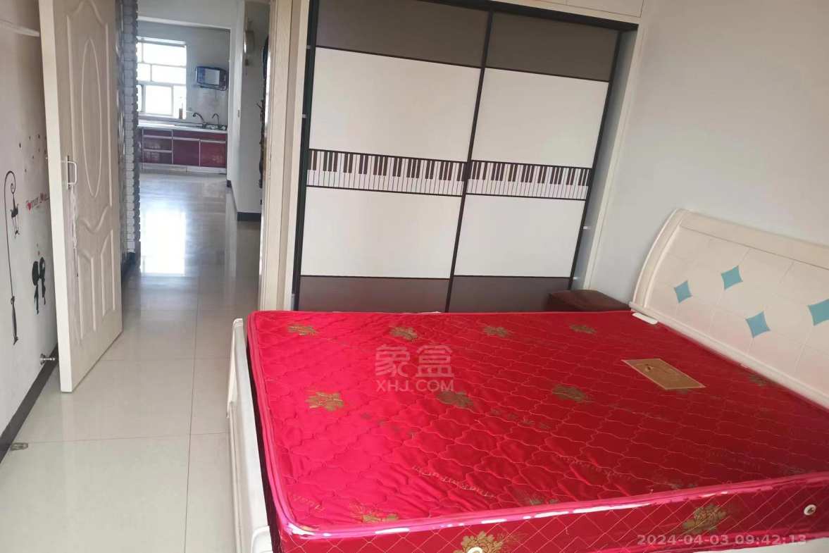 佳诚数码  3室2厅2卫    1800.0元/月室内图