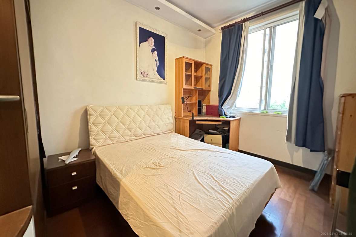 芙蓉苑  2室2厅2卫    2000.0元/月 芙蓉苑  2室2厅2卫    2000.0元/月室内图