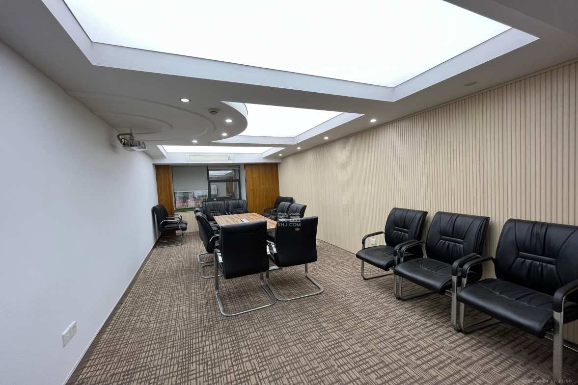 蓝湾国际广场  1室1厅1卫    12000.0元/月室内图