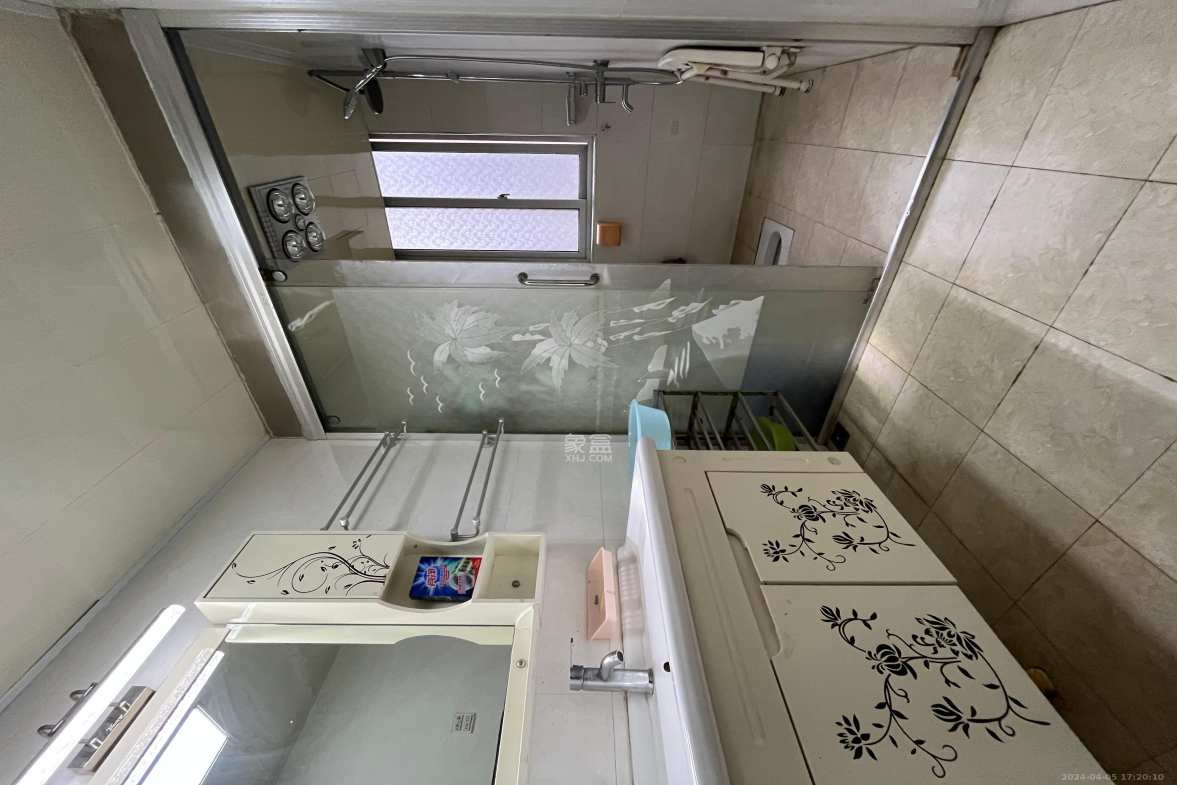 先锋东外滩  3室2厅2卫    2600.0元/月室内图