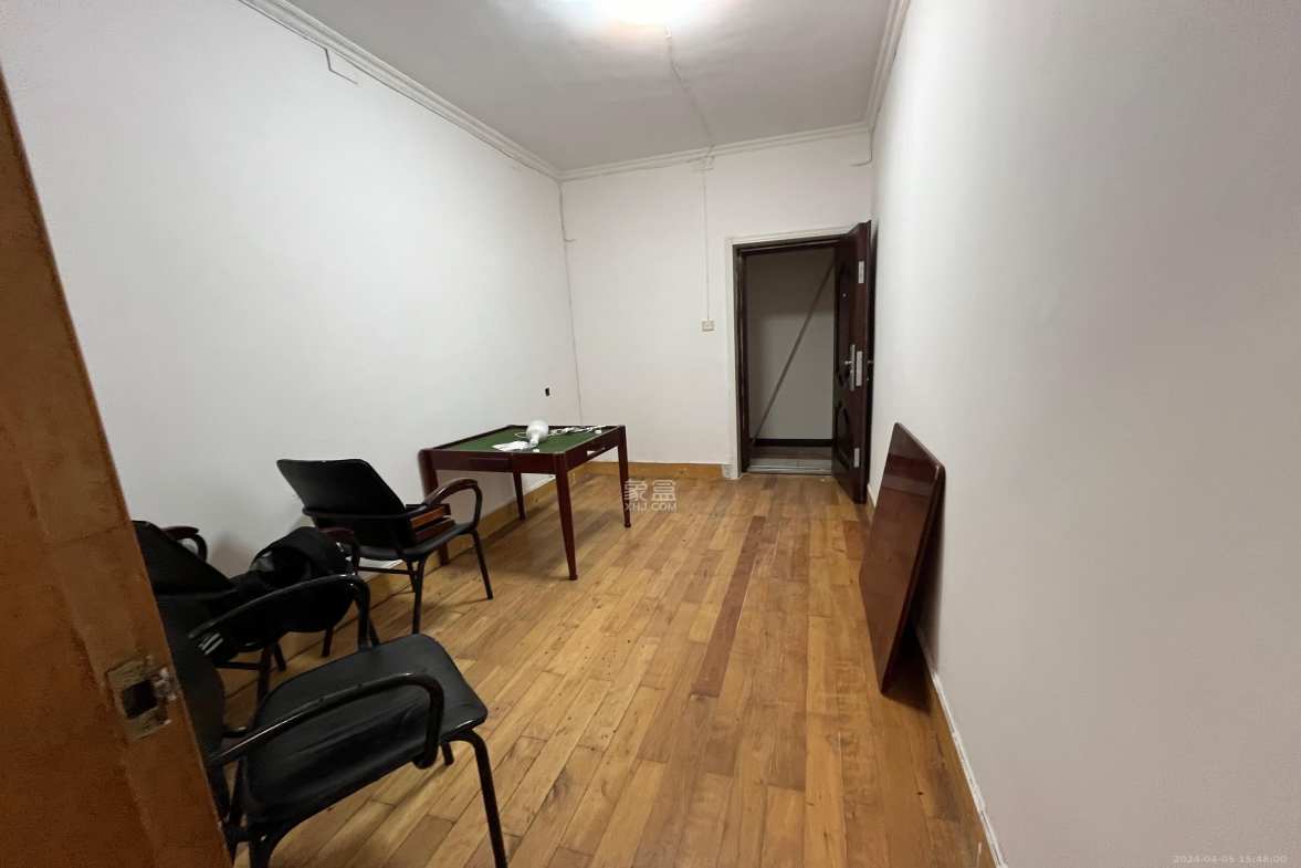 荷花园保险公司宿舍 2室1厅1卫 1700.0元/月 荷花园保险公司宿舍 2室1厅1卫 1700.0元/月室内图