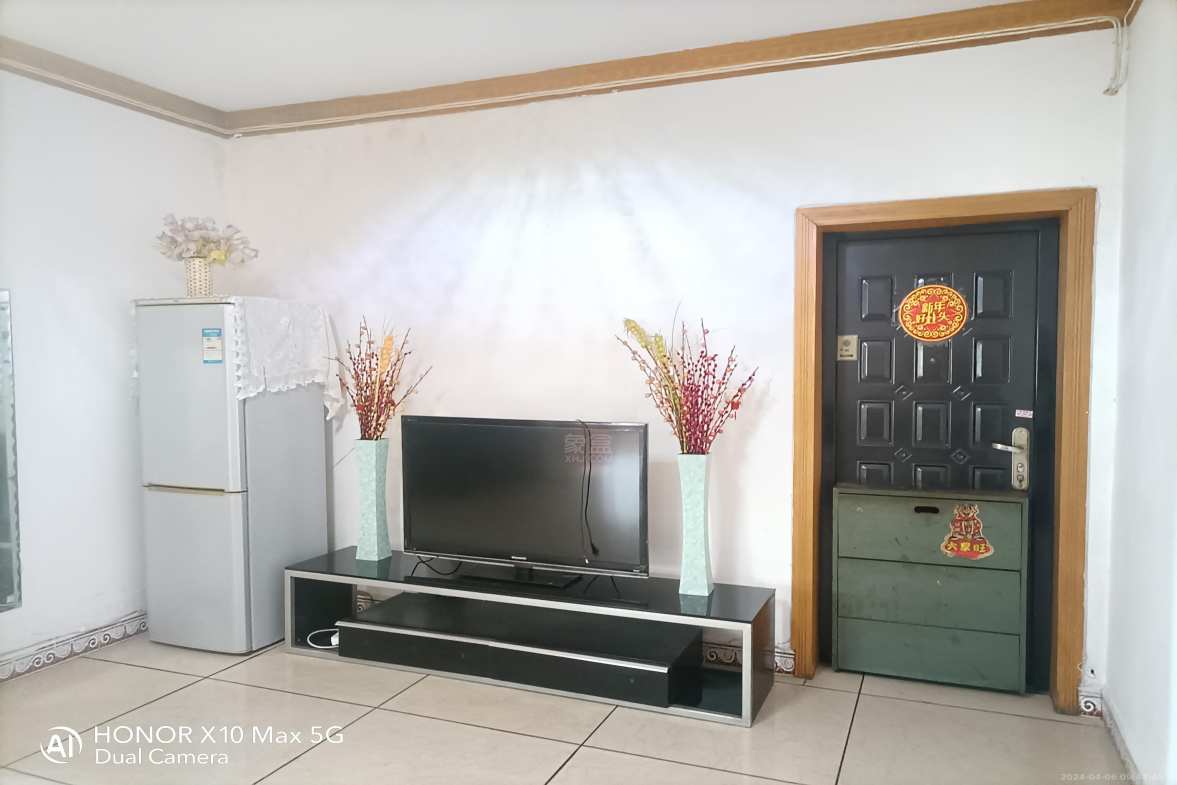 天禄大厦  0室0厅0卫    1400.0元/月室内图1