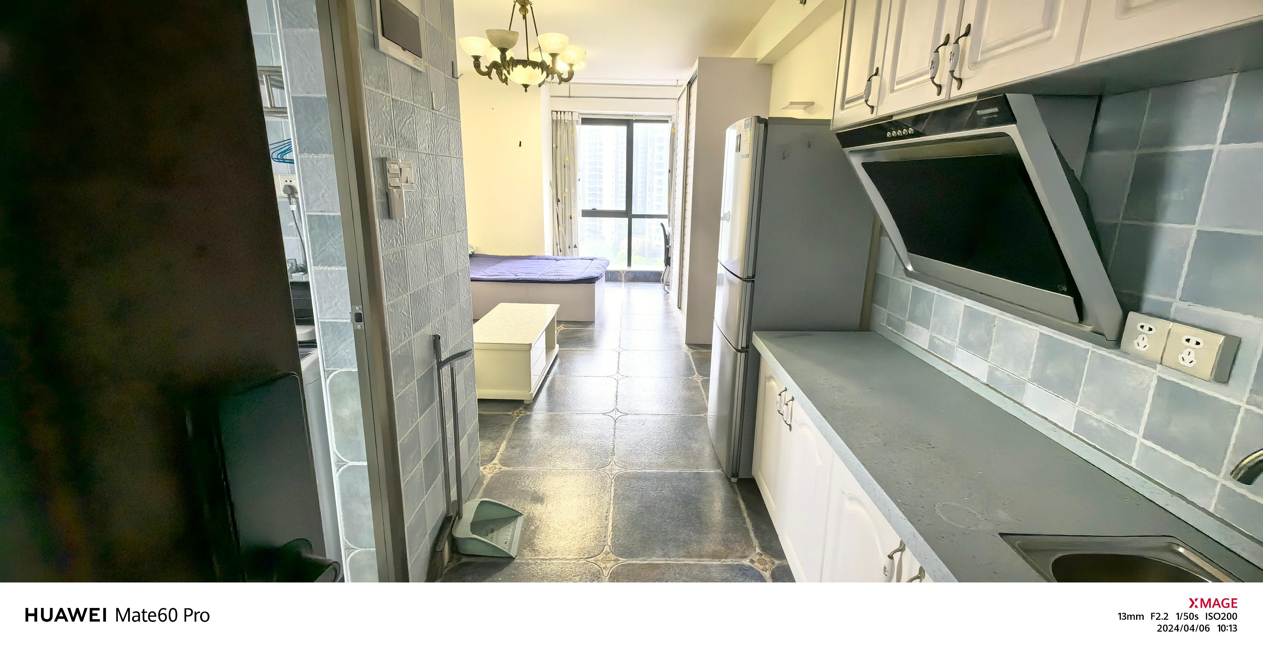 融科东南海  1室1厅1卫    1300.0元/月