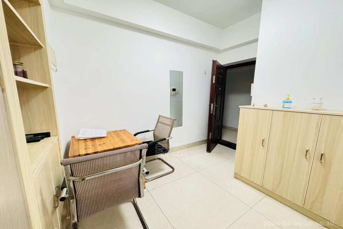 中建御山和苑 1室0厅1卫 1400.0元/月 中建御山和苑 1室0厅1卫 1400.0元/月室内图