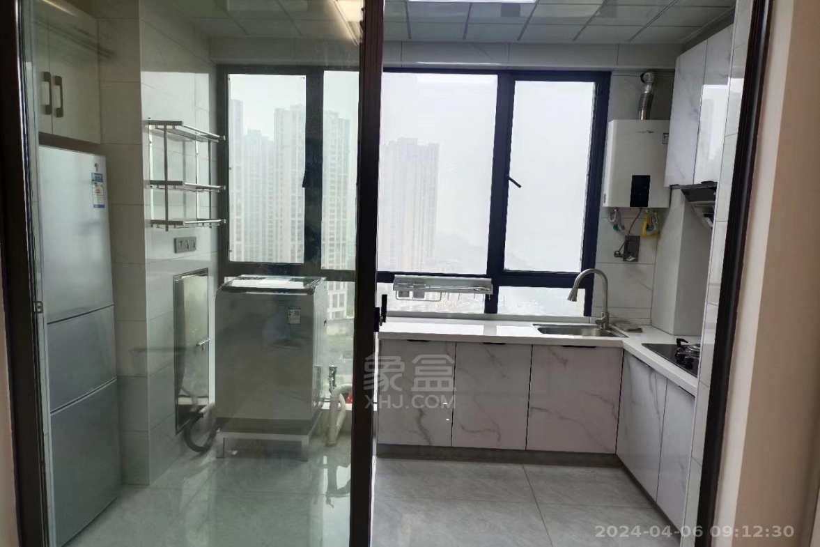 中泰财富湘江  1室1厅1卫    1600.0元/月室内图