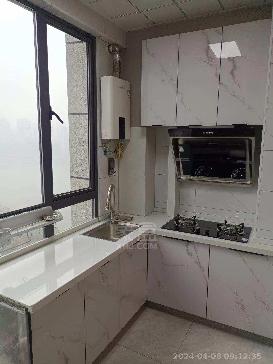 中泰财富湘江  1室1厅1卫    1600.0元/月室内图