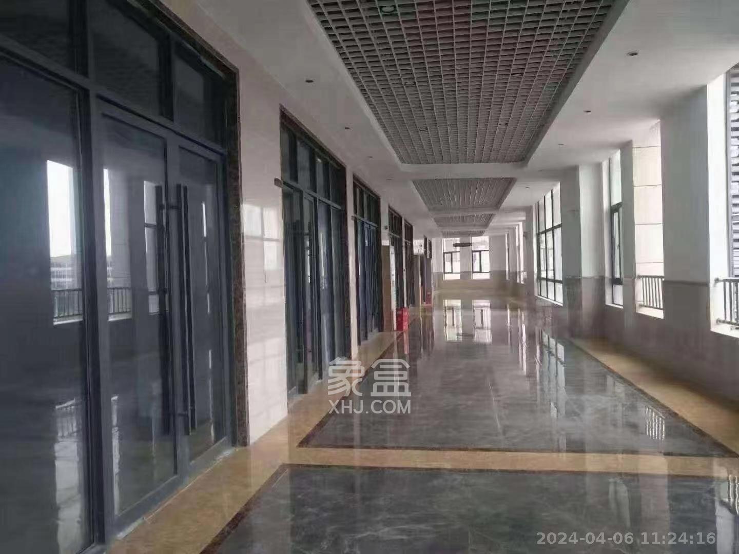 荣盛花语城   90.0㎡      3500.0元/月室内图