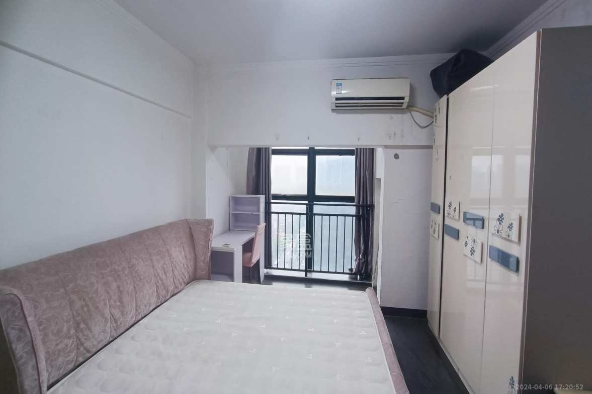 山水华景 1室1厅1卫 1400.0元/月 山水华景 1室1厅1卫 1400.0元/月室内图