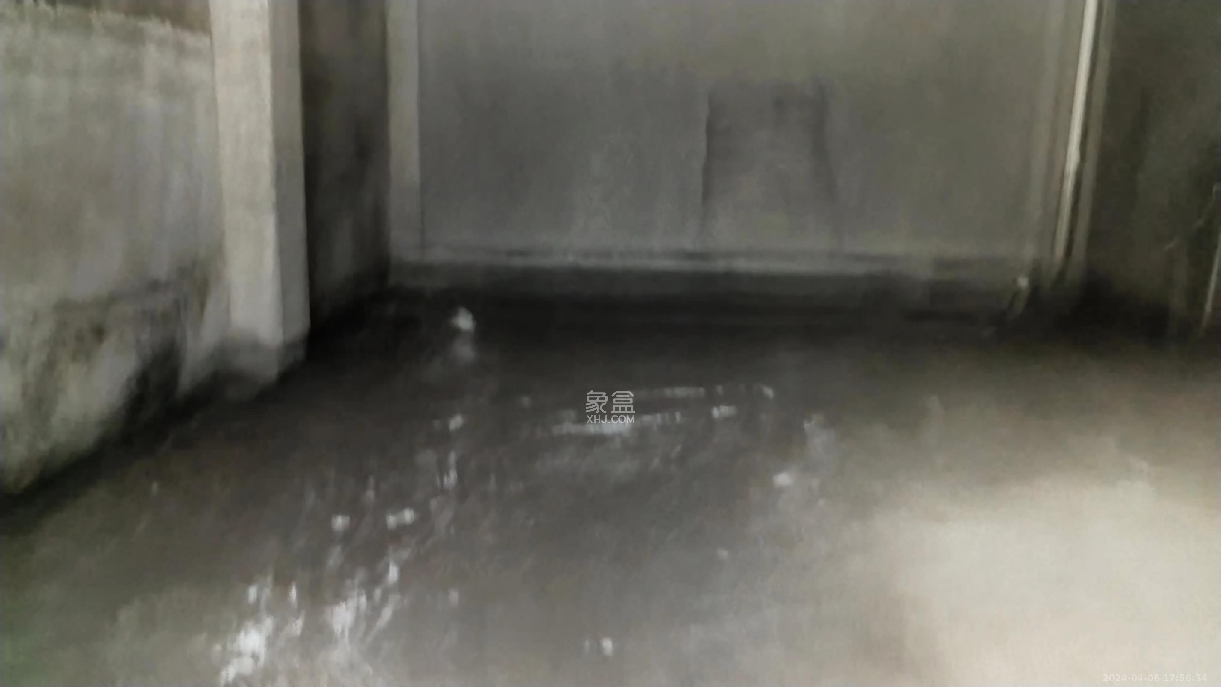 轨道中建麓江府   85.36㎡      10000.0元/月室内图