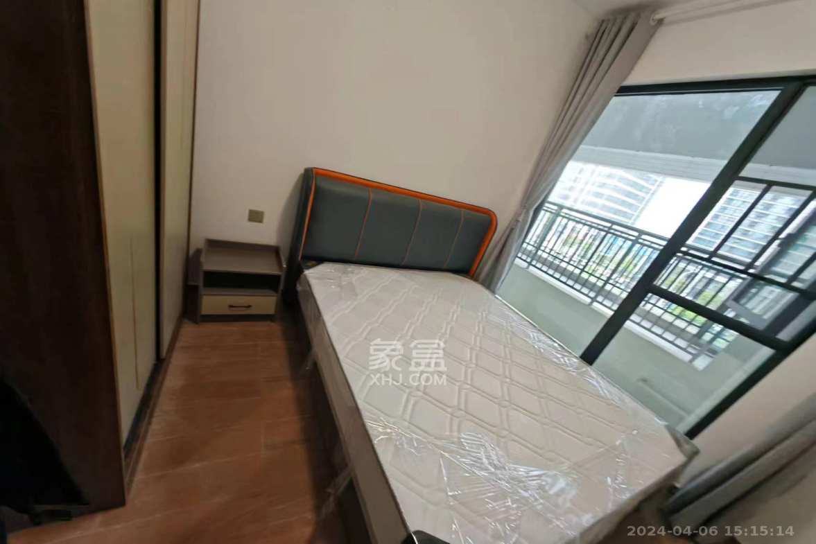 中国铁建湘语梅溪  3室2厅1卫   2700.00元/月室内图