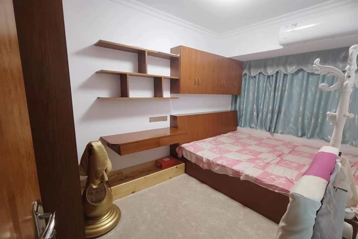 珠江愉景南苑(一、二、三、四期) 2室2厅1卫 1700.0元/月 珠江愉景南苑(一、二、三、四期) 2室2厅1卫 1700.0元/月室内图