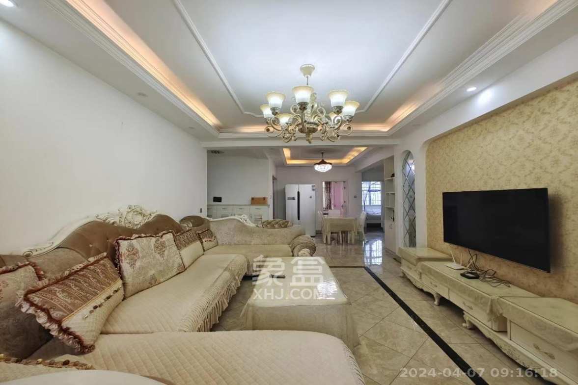 辉宏橄榄城  4室2厅1卫    2600.0元/月室内图