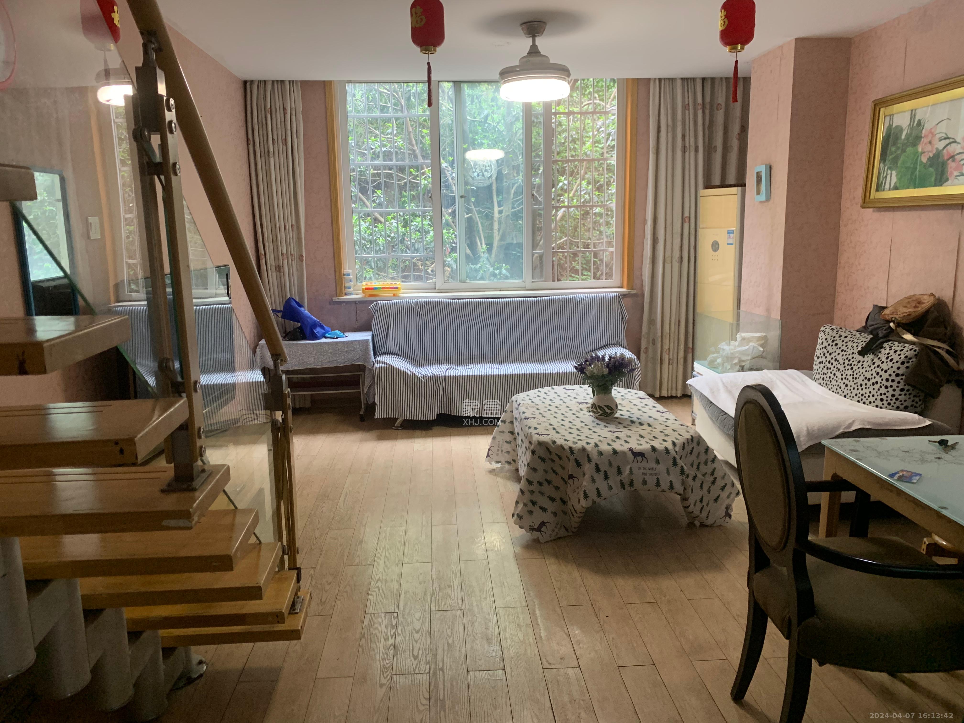 金荣誉峰翡翠花园   70.0㎡      1800.0元/月