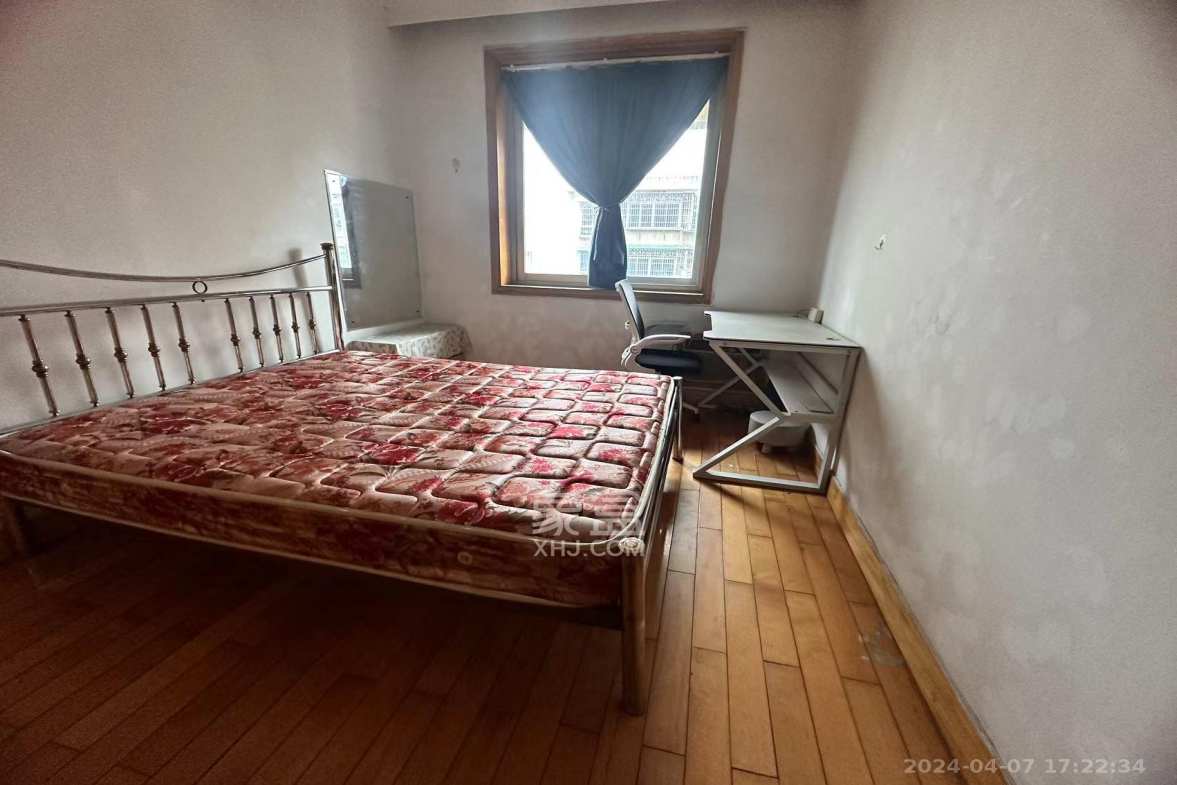 省进出口公司宿舍 0室0厅0卫 1300.0元/月 省进出口公司宿舍 0室0厅0卫 1300.0元/月室内图