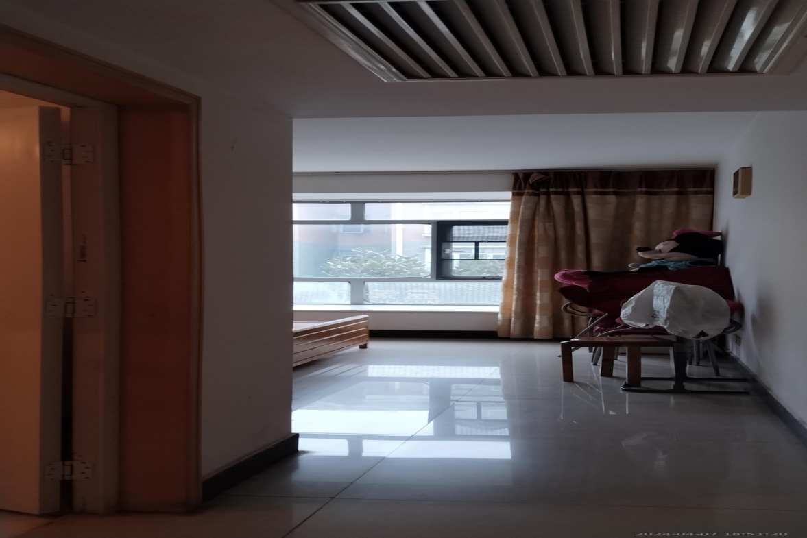 富景园 3室2厅2卫 2200.0元/月 富景园 3室2厅2卫 2200.0元/月室内图