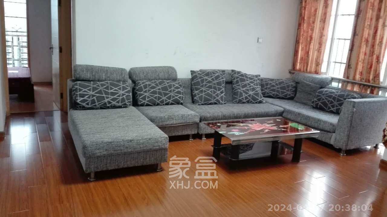 圣力华苑  2室2厅1卫   1400.00元/月室内图1