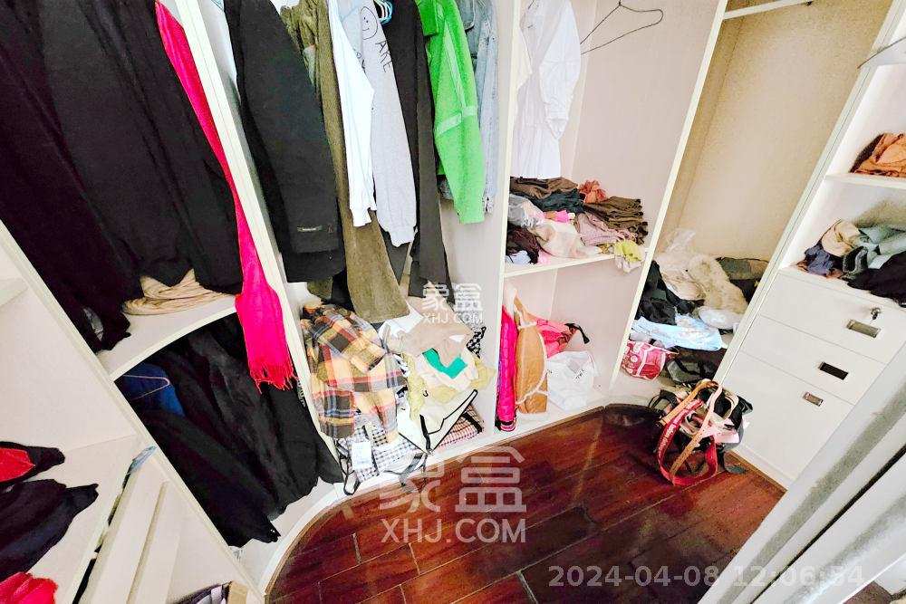 至雅小玲家园  5室2厅1卫   3200.00元/月室内图